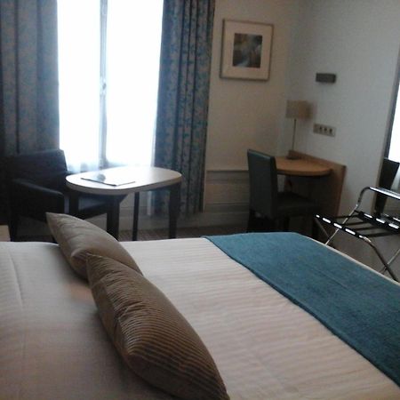 Hôtel Carmin Le Havre Kamer foto